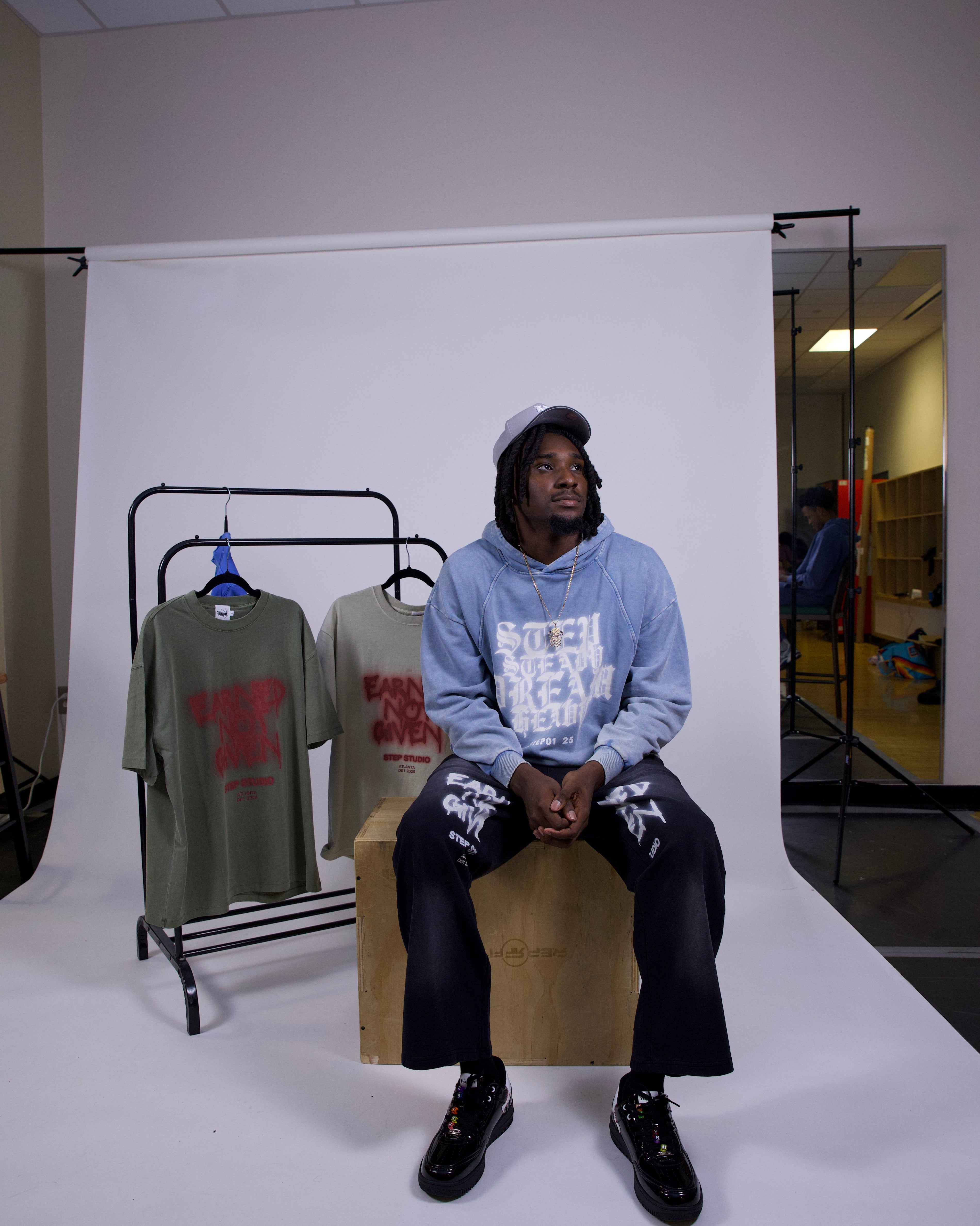 "DREAM HEAVY" Hoodie