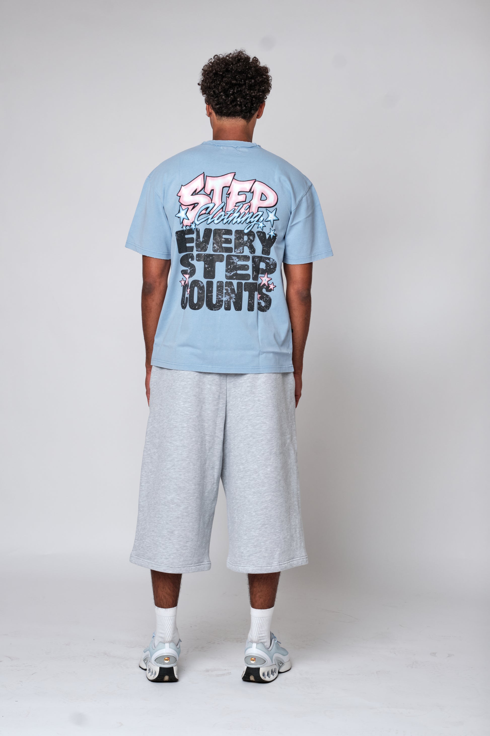 SKY BLUE TEE