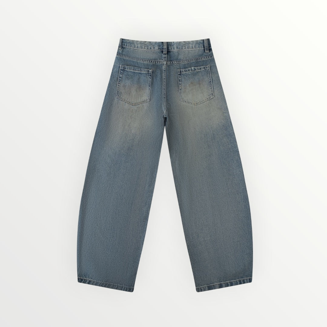 STEP DISTRESSED JEANS